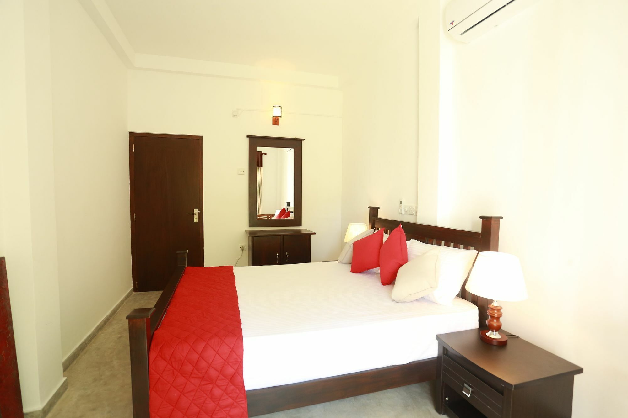 River Breeze Villa Bentota Exterior foto