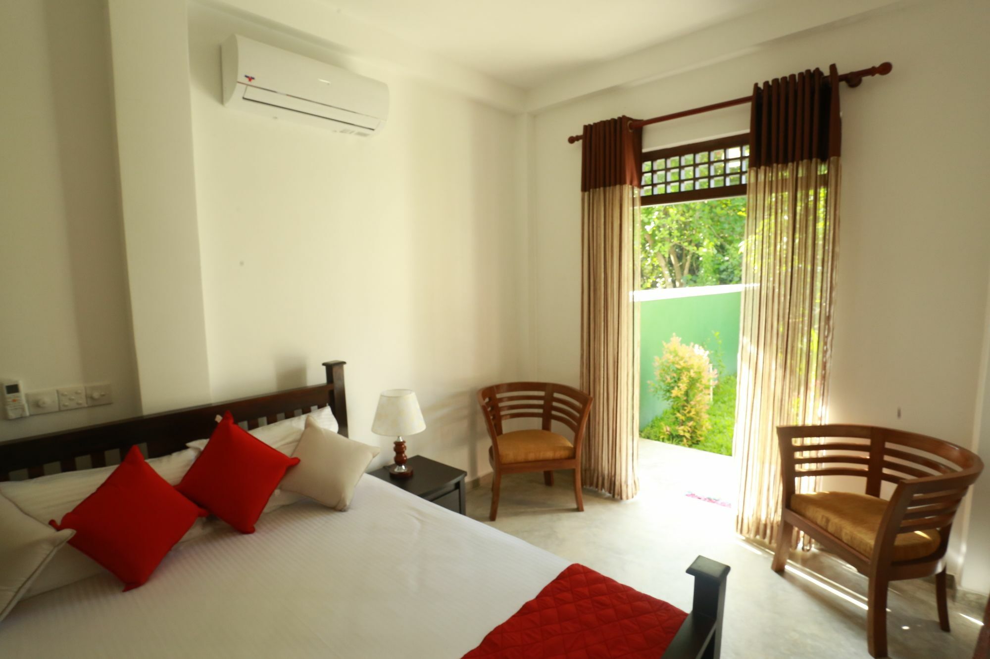 River Breeze Villa Bentota Exterior foto